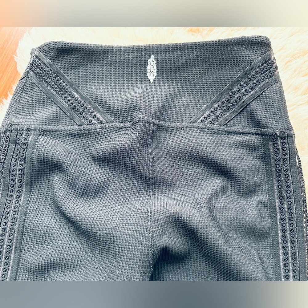 FP Movement RARE Mesh Inset Leggings - Picture 5 of 13